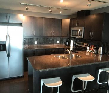 Furnished, Spacious 2 bed 2 bath - Unobstructed South view | 2707 -... - Photo 1