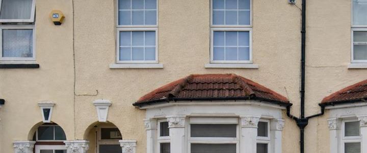 Riverdale Road, Erith DA8, London - Photo 1