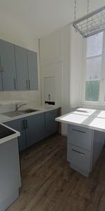 À louer / Appartement F5 et + / BESANCON CENTRE VILLE - GRANVELLE 23 rue de la Préfecture - Photo 3
