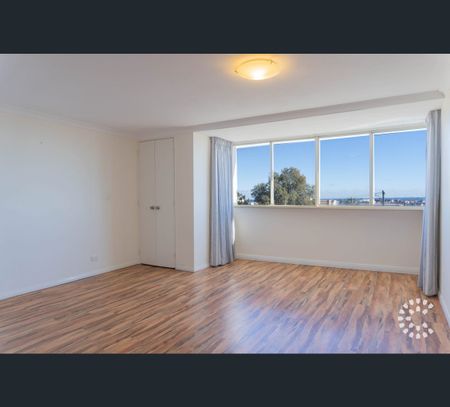213/8 Ord Street, Fremantle, WA 6160 - Photo 2