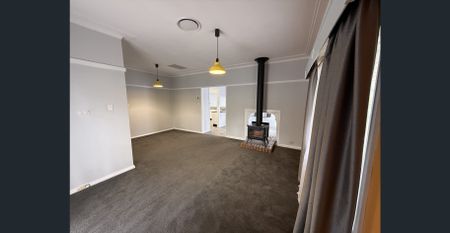 Spacious 4-Bedroom Home - Photo 4