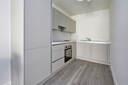 1 bedroom flat to rent - Photo 5