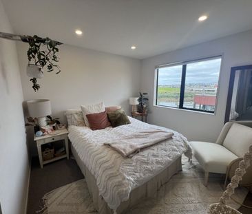 7 Longshore Drive, Long Bay - Photo 6