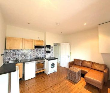 Hale Lane, Mill Hill, NW7 - Photo 2