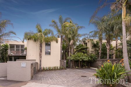 10/59-61 Ormond Esplanade ELWOOD - Photo 3