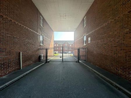 2 bedroom apartment to rent - Photo 4
