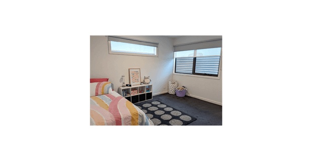 SPACIOUS 4 BEDROOM , 3 BATHROOM FAMILY HOME - Photo 1