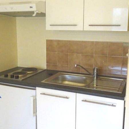 Location Appartement 2 pièce(s) de 29.28 m2 - Photo 3