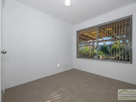 “Charming 4-Bedroom Family Home in Quinns Rocks” - Photo 2