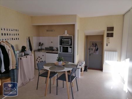 Location Appartement 1 pièce 13m² POITIERS 86000 - Photo 3