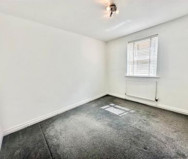 1 Bedroom Apartment To Let - Photo 6