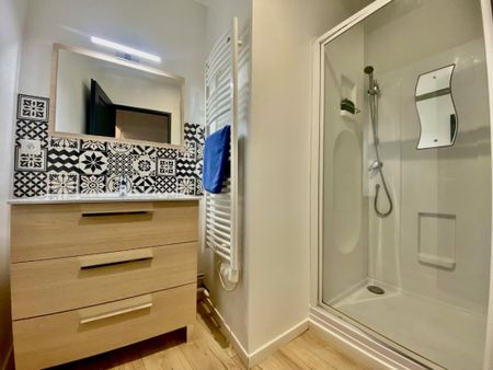 Location Appartement 2 pièces 51m² LIBOURNE 33500 - Photo 4