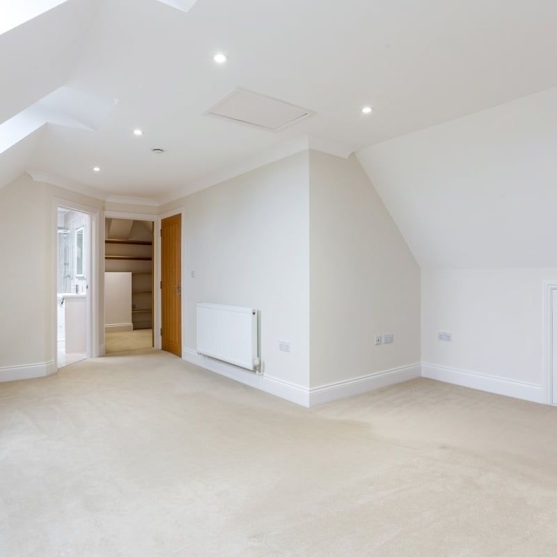 6 bedroom detached house to rent - Photo 1