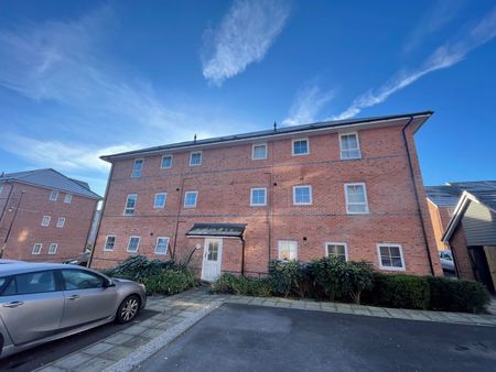 2 Bed Flat, The Moorings, CV1 - Photo 2