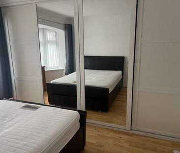 Room in a Shared House, Ferncroft Avenue, N12 - Photo 1
