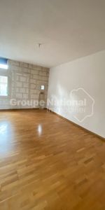 Arles centre T2 de 57 m2, - Photo 3