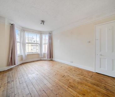 2 bedroom maisonette to rent - Photo 4