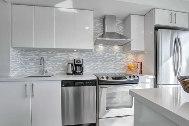 For Lease - 58 Orchard View Boulevard Unit# 414, Toronto, Ontario - Photo 1