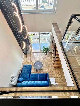 Niezwykły apartament Centrum 60 m2, taras, garaż - Photo 1
