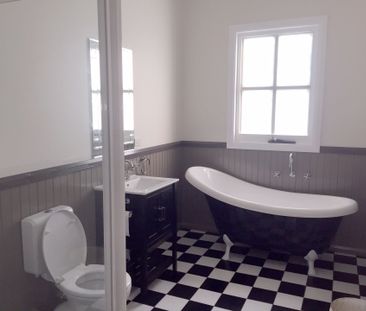 Conveniently Located In Morisset - Photo 3