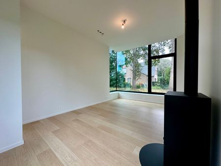 Moderne en luxueus afgewerkte nieuwbouwwoning te Sint-Michiels - Photo 5