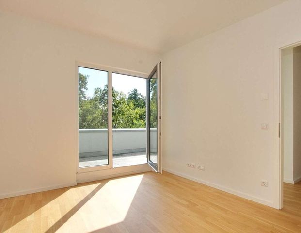 Dämeritzer Ufer - Reihenhaus mit großem Garten, Parkett, EBK und Dachterrasse - Photo 1