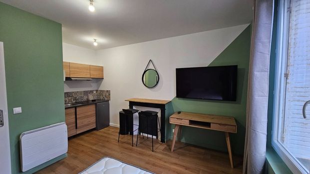 Location Appartement 1 pièce 18m² - Photo 1