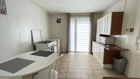 Location Appartement 1 pièce 23m² REMIREMONT 88200 - Photo 2