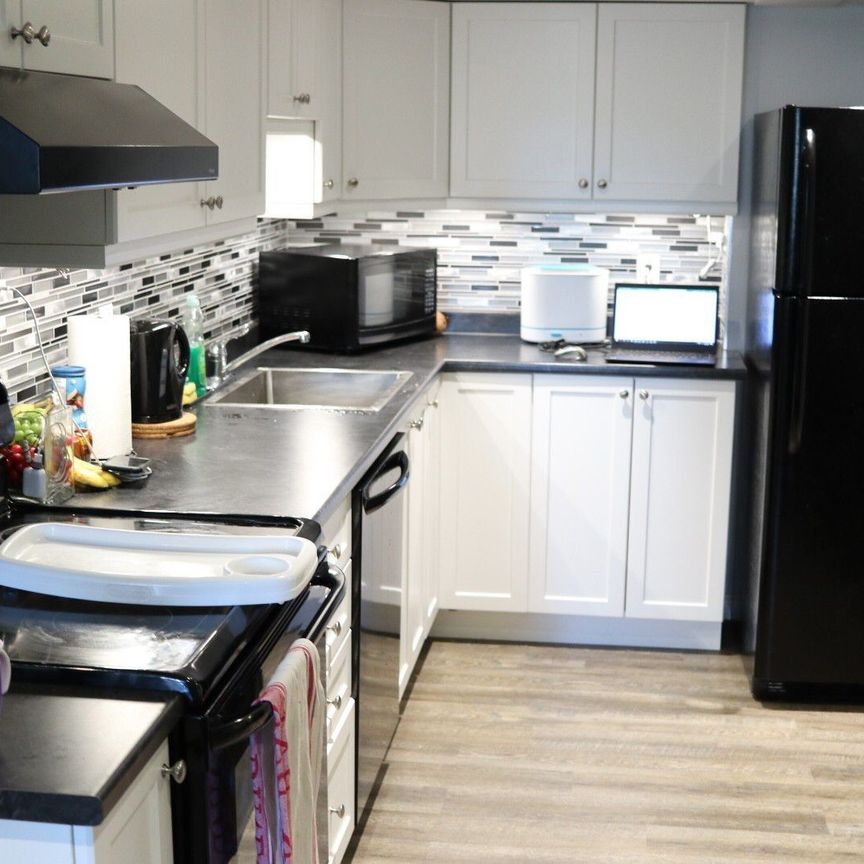 For Lease - 11 Whitbread Crescent, Ajax, Ontario - Photo 1