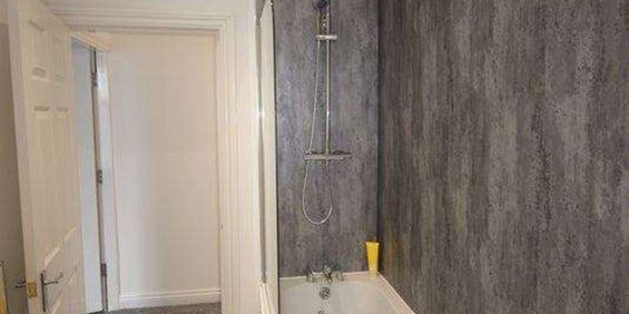 Colne Road Unit 3 - Photo 3