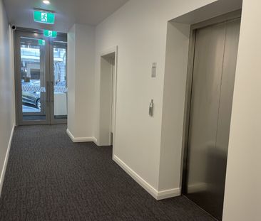 BRAND NEW CENTRAL CITY STUDIO APARTMENT - Photo 6