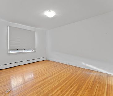 For Lease - 5 Crang Avenue Unit# 2, Toronto, Ontario - Photo 1