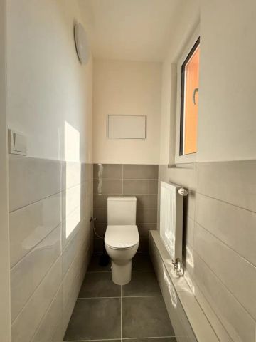 Pronájem 1+kk/balkon + parkovací stání - Фото 2