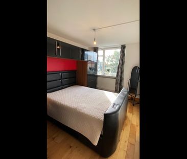Room in a Shared Flat, Wick Road, E9 - Photo 2