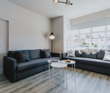 88 Emscote Road, Warwick - Photo 1