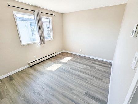 Uptown Apartments - Photo 5