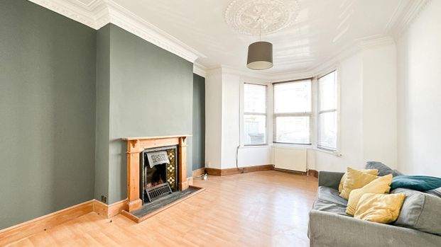 3 bedroom House To Let - Photo 1