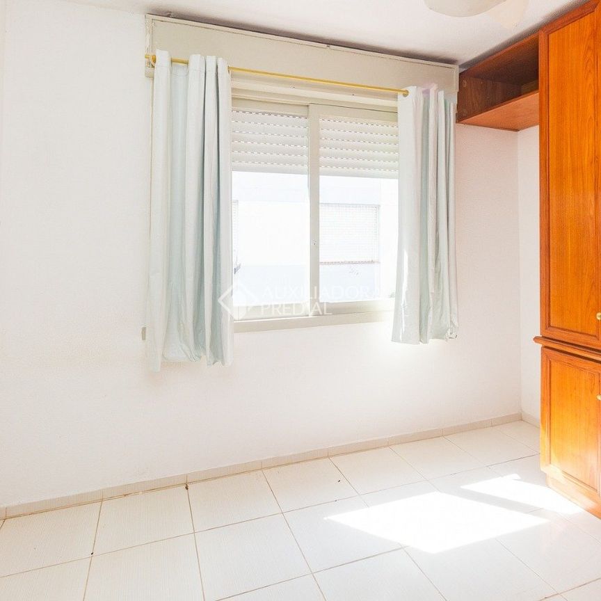 Apartamento com 1 quarto e 43m² para alugar em Passo d'Areia, Porto Alegre. - Foto 1
