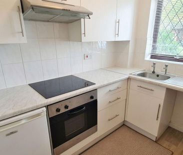 1 bedroom terraced house to rent - Photo 2
