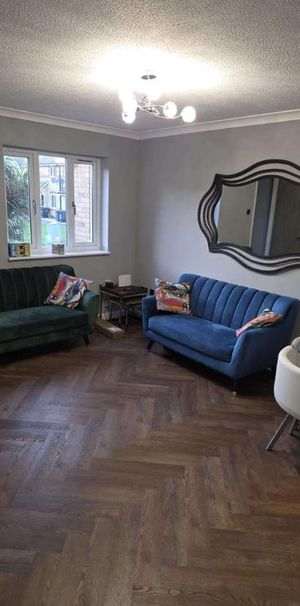 Larkspur Gardens, LU4 - Photo 1