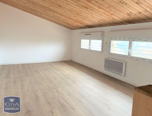 Location Appartement 4 pièces 84m² CASTELSARRASIN 82100 - Photo 1