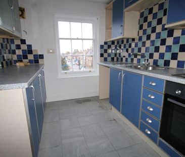 2 bedroom apartment to rent - Photo 6