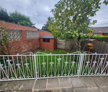 3 bedroom detached house to rent - Photo 5