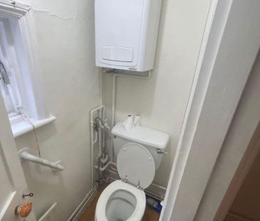 7 bedroom detached house to rent - Photo 1