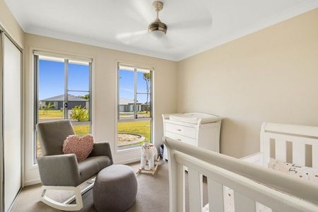 15 McIntosh Street - Photo 2