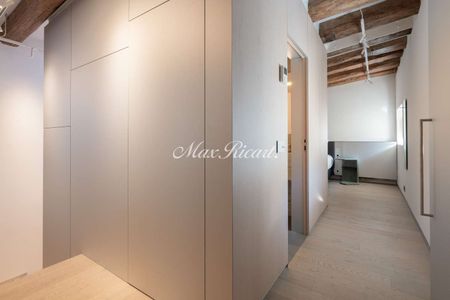 Dúplex de alquiler en N/a, Barri Gòtic - Photo 4