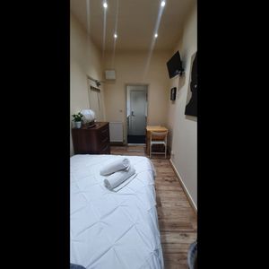 Studio Flat, Anson Road, NW2 - Photo 2