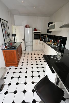 Schöne Wohnung mit Garten in Forbach zur Miete - Photo 1