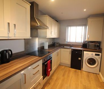 3 bedroom detached house to rent - Photo 6