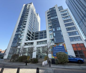 2 bedroom flat to rent - Photo 6